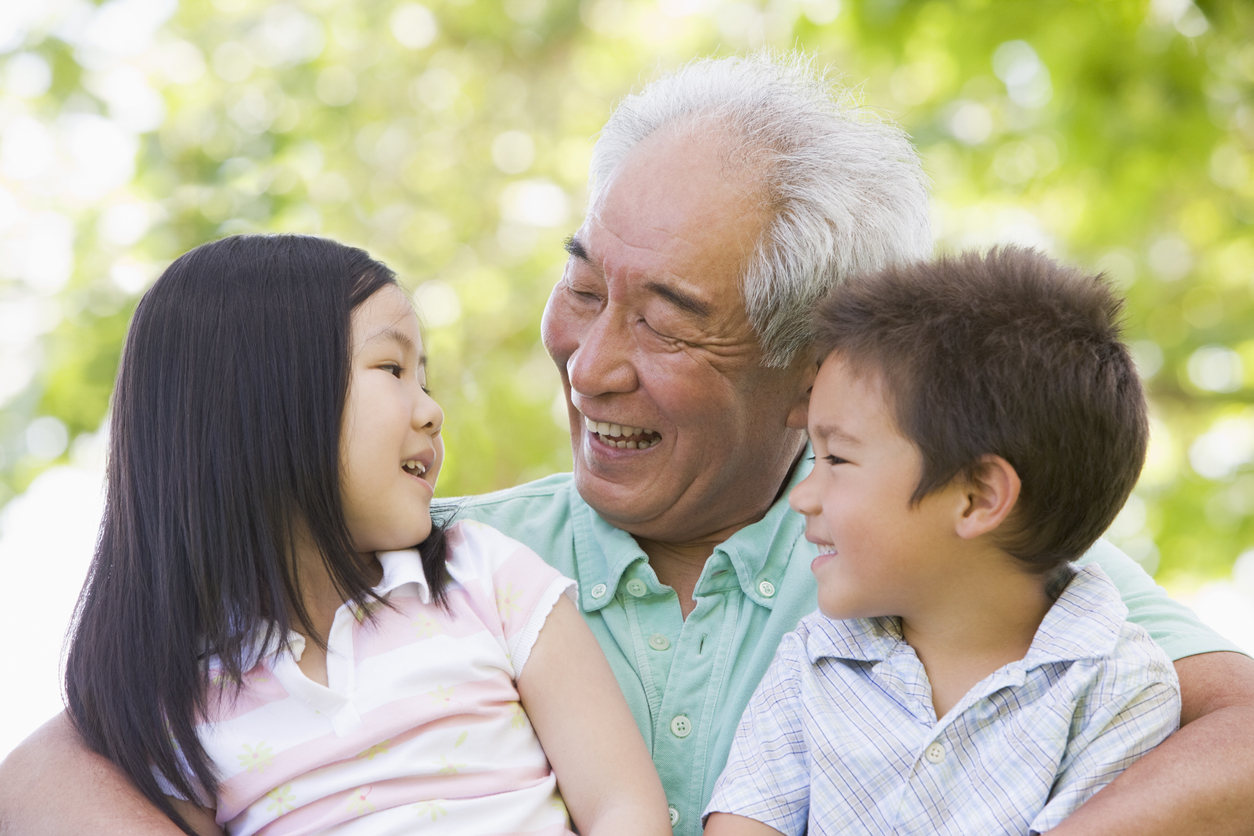 Dont miss a word grandad with two grandchildren